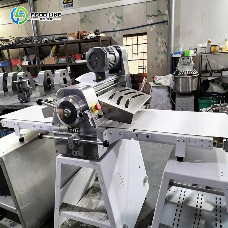 Machine à étaler la pâte indus - Rotary Bakery Oven avis et prix